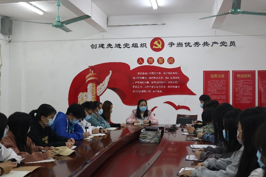 开云kaiyun登录入口召开2022届就业信息员聘书颁发暨2023届就业信息员培训会