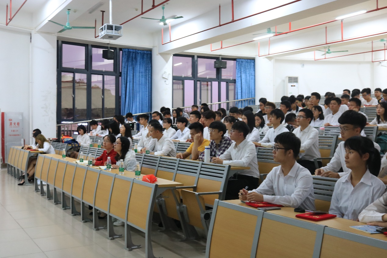  安全记在心 平安走天下——开云kaiyun登录入口安全教育会圆满结束
