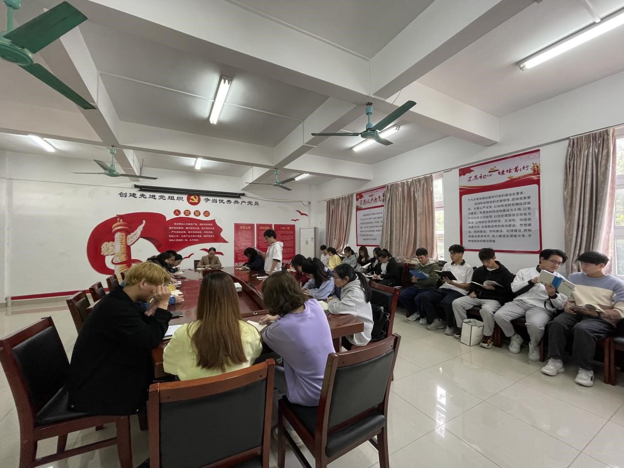 开云kaiyun登录入口召开学生党建工作总结部署会
