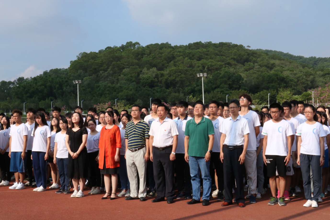 开云官网升旗仪式成功举行